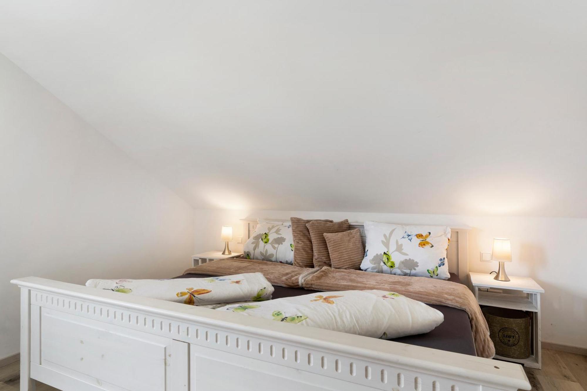 Ferienwohnung In Der Weinig Засбах Экстерьер фото